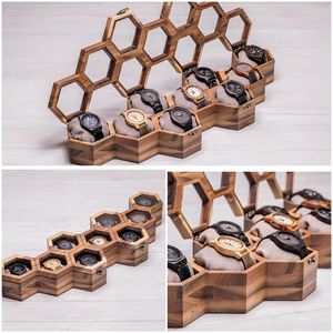 Boîte de montre hexagonale en bois de noyer personnalisée support d'affichage de couvercle en verre gravé pour 1 à 10 montres cadeau unique pour lui - Product Image 3