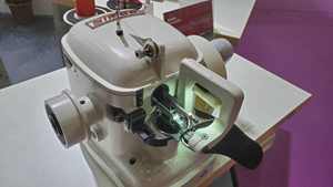 Máquina de Coser Industrial y para Bricolaje Simge.SI-600 de Alta Velocidad con Personalización OEM y 3 Años de Garantía - Product Image 3