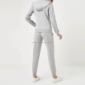 Vêtements de sport pour femmes sur mesure en gros, ensembles de survêtement deux pièces pour femmes, ensembles de jogging, survêtements à fermeture éclair, sweats à capuche et pantalons de survêtement - Product Image 6
