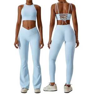 Ensemble de yoga pour femmes, 2 pièces, vêtements de sport, nylon et élasthanne, séchage rapide, respirant, coupe régulière, ensemble de vêtements de sport pour la salle de sport, la remise en forme et l'entraînement - Product Image 1