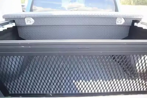 2024 Usado en Oferta con Asientos de Cuero, Volante a la Izquierda, Cámara Trasera, en Buen Estado - Product Image 6