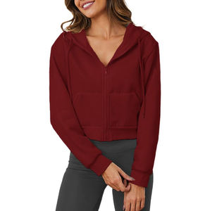 เสื้อครอปไซส์ใหญ่พิเศษสำหรับผู้หญิงเสื้อมีฮู้ดแฟชั่นผ้าฝ้าย100% สั้นโอเวอร์ไซส์สำหรับผู้หญิง - Product Image 1