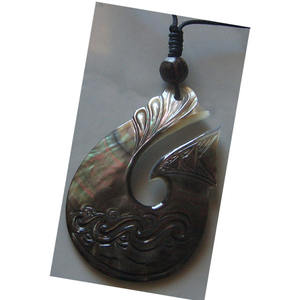 Collar con Estilo de Tallado de Concha, Joyería de Concha, Collar con Estilo de Tallado de Concha de Nácar Negro o Pintada Margareifera - Product Image 3