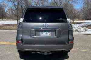 Lexus GX 460 V8 2024 Usado, 250-300 CV/200-300 Nm, 4x4, Diferencial Bloqueable, Volante a la Izquierda, Asientos de Cuero, Cámara Trasera, Sin Modificaciones - Product Image 3