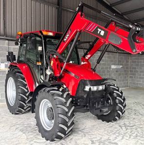 Tracteur agricole utilitaire de haute puissance CASE JXU 105 avec chargeur frontal MX, moteur FPT 110 CV, pompe, pour travaux de terrain intensifs - Product Image 5