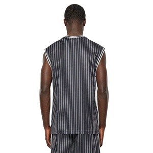 เสื้อกล้ามแฟชั่นผู้ชาย คอและแขนเสื้อแบบริบ  รับสกรีนโลโก้ตามสั่ง เสื้อผ้าฤดูร้อน ผู้ผลิตเสื้อกีฬา - Product Image 6