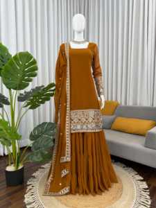 Ensemble Sharara en Faux Georgette pour Femmes, Salwar Kameez Élégant Brodé, Tenue de Soirée Ethnique avec Sharara Évasé - Product Image 4