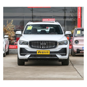 Precio de fábrica: Vehículos Geely Monjaro 2.0T en stock para envío a granel y comercio - Product Image 1