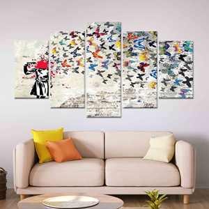 Arte en lienzo de Banksy: Niña con mariposas - Opción de vidrio templado, 5 piezas de lienzo envuelto - Product Image 1