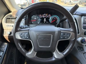 GM_C Yukon XL Denali 4WD 2020 d'occasion en bon état - Product Image 3