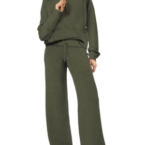 ชุดเสื้อสเวตเชิ้ตและกางเกงวอร์มผ้าคอตตอนผสมคุณภาพสูงระดับพรีเมียมจากโรงงานพร้อมบริการสกรีนแบรนด์ตามสั่ง - Product Image 5