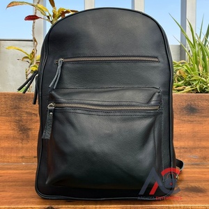 Sacs à dos en cuir véritable pour femmes, design personnalisé, sac à dos noir pour ordinateur portable, sac à dos de voyage unisexe, grand sac pour hommes - Product Image 1