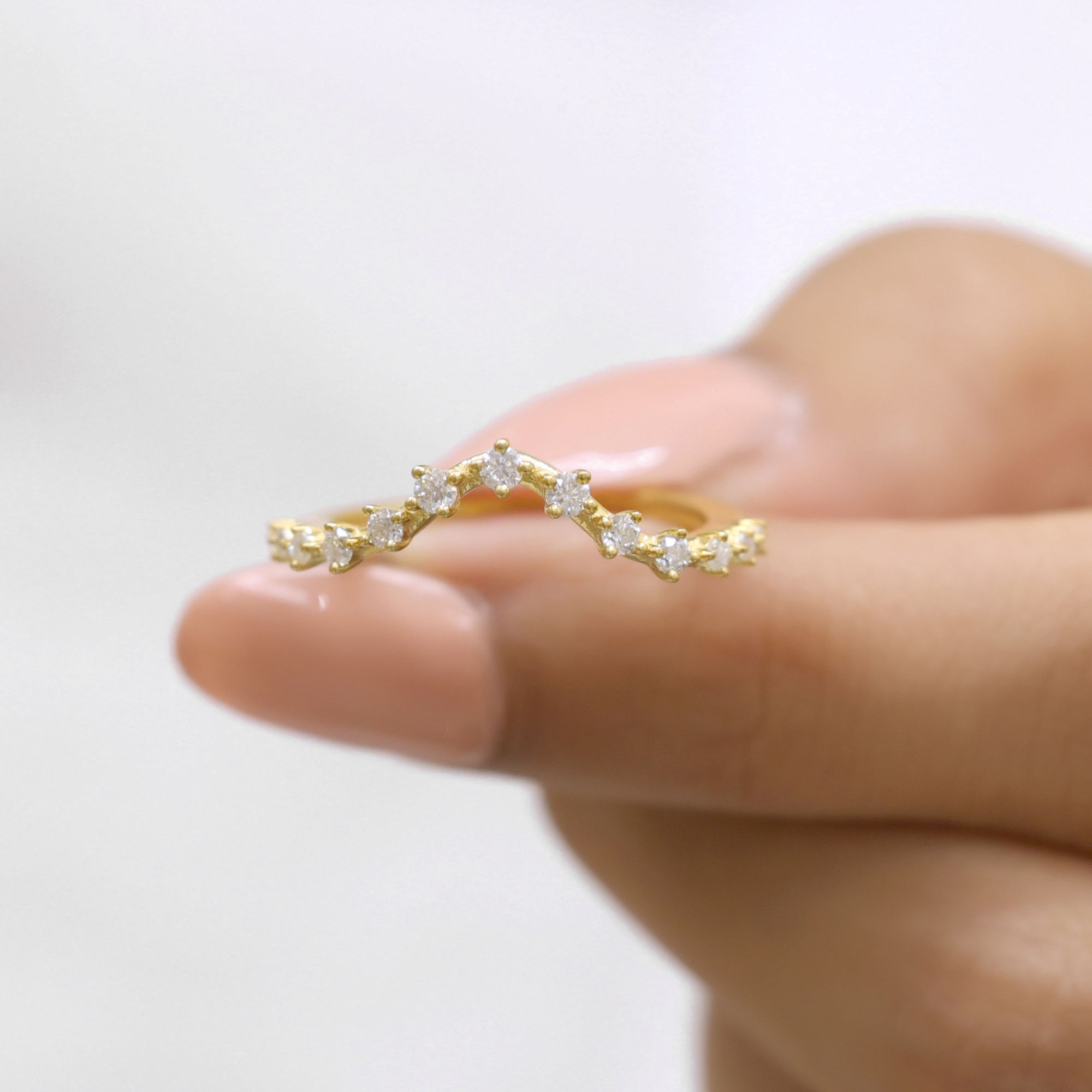 สีเหลืองทอง