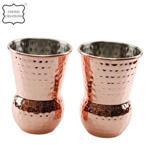 Pichet à eau en métal élégant à fonction personnalisée gobelet en verre de cuivre pur écologique nouveau design pour les hôtels pour les boissons - Product Image 4