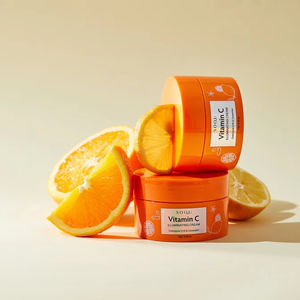 La crema facial con vitamina C de la marca coreana n.º 1 en cosmética, SOQU, le da vitalidad a tu piel cansada y mejora el tono de la piel. - Product Image 4