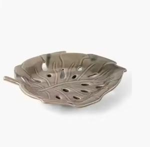 Bandeja de Servicio Clásica de 3 Niveles para Hogar, Hotel, Restaurante, Vajilla de Cocina, Bandeja de Metal con Acabado Dorado y Diseño Antiguo - Product Image 2