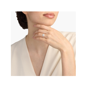 Bague de fiançailles Kokan Planet Majestic Diamond Halo pour femmes, argent, personnalisable, style vintage, artisanat de précision supérieure - Product Image 4