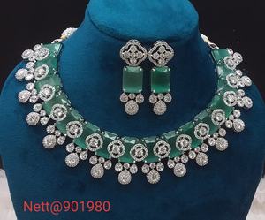 Ensemble de bijoux Radiant American Diamond pour femme | Avec un beau collier et des boucles d'oreilles pour améliorer parfaitement les tenues élégantes - Product Image 1