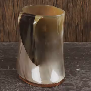 Tasse à corne à boire Viking hautement polie de haute qualité pour vin bière fabriquée à la main par l'artisanat en croissant - Product Image 2