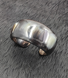 Elegant Polished Eco-Friendly Buffalo Horn <b>Bangle</b> Bracelet Artisan Crafted Minimalist Ethnic Jewelry - Product Image 6