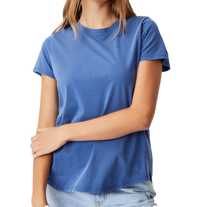T-shirts d'été personnalisés pour femmes, vêtements tendance, imprimés avec des motifs argentés, col rond, manches courtes. - Product Image 3
