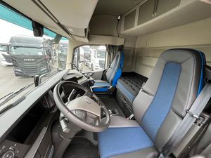 NUEVO VO LVO FH 500 6X2/FASSI 545RA.2.28 375KW, 510HP TRANSMISIÓN AUTOMÁTICA - Product Image 2