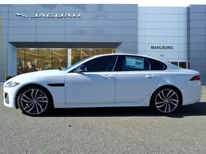 JA GU AR XF R-DYNAMIC SE P250 AWD 2024 USADO (LHD/RHD) - Product Image 2
