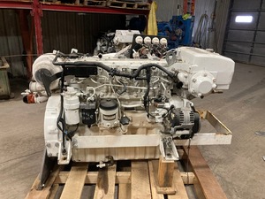 Nouveau moteur diesel hors-bord John Deere 6090SFM85 550HP Nouveau Beta 28 pour la navigation de plaisance-Carburant électrique et à essence - Product Image 4