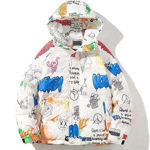 เสื้อแจ็คเก็ตพัฟเฟอร์มีฮู้ดพิมพ์ลายเต็มตัว สไตล์สตรีทแฟชั่น ยูนิเซ็กซ์ สำหรับฤดูหนาว รับสกรีนโลโก้ ซิป ไซส์พลัส ผลิตตามแบบ OEM เสื้อผ้าสตรีทแฟชั่นพิมพ์ลายเต็มตัว - Product Image 2