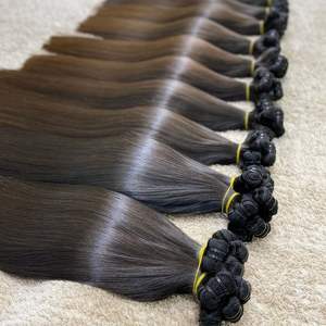 Extensiones de Cabello Vietnamita Remy Natural Sin Procesar, Tejido Humano Natural, Ondulado Profundo, Rizo Italiano, Trama de Piel - Product Image 1