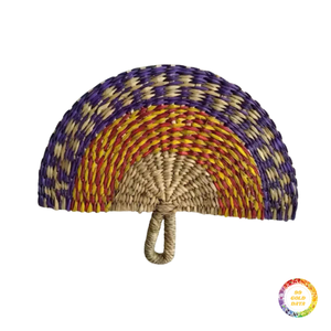 Éventail artisanal en jonc de mer - Design traditionnel pour se rafraîchir - Product Image 1