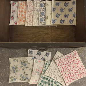 ที่รองแก้วผ้าฝ้ายคุณภาพสูงลายดอกไม้สไตล์เกาหลี - Product Image 1