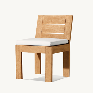 Chaise individuelle en teck massif et durable pour l'extérieur, idéale pour la détente, équipée de coussins moelleux. - Product Image 1