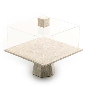 Présentoir à gâteau de forme carrée en nacre écologique avec présentoir à gâteau en dôme en acrylique pour la décoration de mariage et de fête - Product Image 2