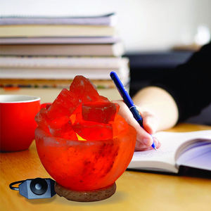 Lampe de sel de l'Himalaya en forme de bol, décoration en bois sculpté, boules de sel polies, bol à feu antique floral, décoration d'intérieur, Noël - Product Image 4