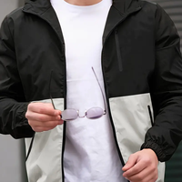 Chaqueta con capucha ligera a prueba de viento para hombre Ropa deportiva transpirable y resistente al agua para exteriores con bolsillos con cremallera en relieve