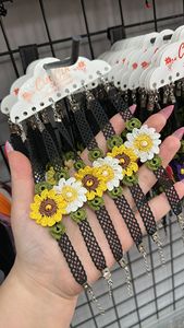 กำไลข้อมือผู้หญิง งานปักมือ 3 มิติ ด้วยไหม T/C  ถักโครเชต์  ลายลูกไม้  รุ่น DAFNI BIG PAZAR หมายเลข 64  งานประดับตกแต่งสไตล์อิสตันบูล น้ำหนัก 80 กรัม - Product Image 6