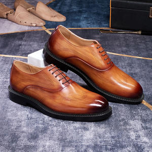 Chaussures Oxford en cuir véritable pour hommes, chaussures habillées classiques pour le bureau et les mariages, design confortable à lacets - Product Image 1