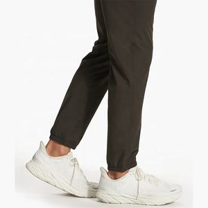 Pantalones Deportivos de Moda Personalizados, Ajustados, Ligeros, Lisos, con Bolsillo, para Entrenamiento, Cintura Elástica, de Poliéster y Elastano, para Hombre - Product Image 4