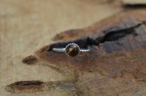 Haute qualité 925 argent Sterling massif naturel brun oeil de tigre lunette réglage à la main 10mm perlé éternité fêtes classiques - Product Image 3