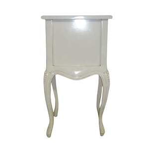 Table de chevet en bois massif peinte en blanc avec sculpture à la main de style antique, table de nuit classique de style européen, meubles de chambre et d'hôtel - Product Image 6