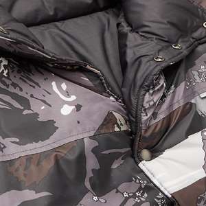 Chaqueta Acolchada con Cuello Alto y Logotipo Personalizado OEM |   Ropa de Calle Cálida con Bordado para Hombre - Product Image 5