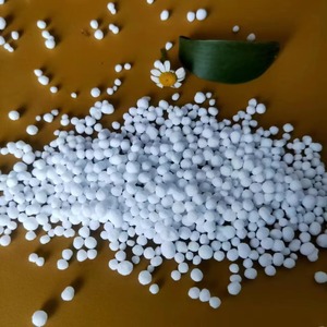 Engrais d'urée de haute qualité en vrac disponible à la vente Engrais d'urée de qualité supérieure emballé avec une teneur en azote de 46% - Product Image 1