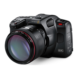 Offre promotionnelle : Caméra de cinéma de poche Blackmagic 6K G2 EF avec accessoires 18-35 mm - Product Image 4