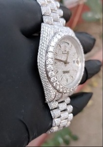 Montre unisexe analogique Moissanite présidentielle de 25 carats la mieux notée diamant brillant or rose glacé acier inoxydable à la mode - Product Image 4