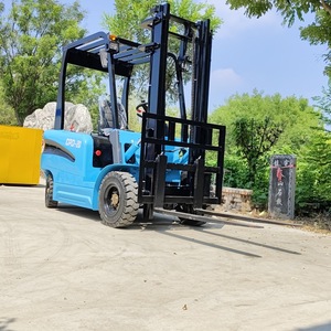 Chariot élévateur à palettes monté sur camion de 1 tonne pour la petite logistique avec une portée de levage de 1,3 m - Product Image 3
