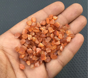 Colección de 50 piezas Piedra solar natural 4-6MM Hermosas piedras preciosas sueltas crudas brillantes Paquete de 50 - Product Image 2