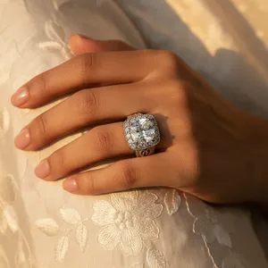 Rose Gold Silver Plated 925 Silver Fashionable Statement Cluster <b>Ring</b> with <b>Cubic</b> <b>Zirconia</b> Inlay for Women - Product Image 2