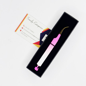 Pince à cils en acier inoxydable de marque privée avec embouts incurvés pointus pour les applications de beauté comme la greffe d'extension de cils - Product Image 5