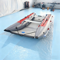 Fournisseur de bateaux de pêche gonflables de style catamaran de haute qualité, taille et couleur personnalisées, 390